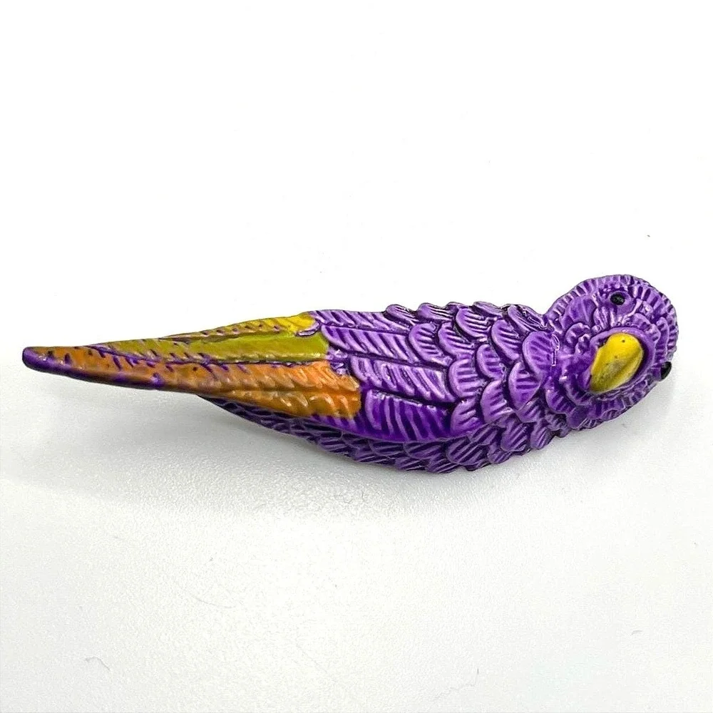 Vintage Purple & Yellow Enamel Classic Fashion Bird Parrot Figural Brooch Pin‎